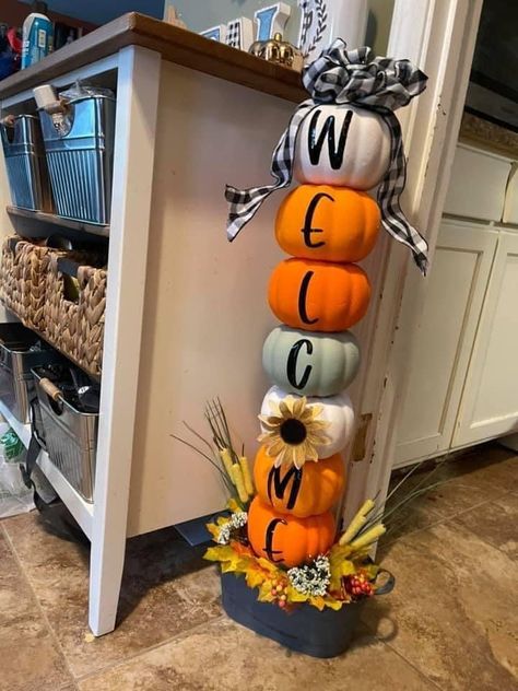 Fall Porch Decorations Diy, Dollar Tree Outdoor Fall Decor Diy, Fall Outdoor Signs Front Porch, Diy Fall Patio Decor, Fall Office Decor Work, Diy Fall Outdoor Decor, Fall Diy Decorations, Diy Fall Decor Outdoor, Outside Fall Decor Diy