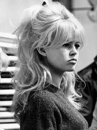 Brigitte Bardot Bardot Brigitte, Bardot Bangs, Bardot Hair, Bridgette Bardot, 1960s Hair, Portrait Female, 60s Hair, Super Women, Bridget Bardot