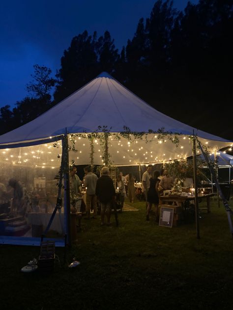 nature, wedding, night wedding, tent, vines, outside lights, garden party, music, dusk, twilight wedding, inspo, hawaii Outside Lights, Party Canopy, Twilight Wedding, Small Backyard Wedding, Outdoor Party Lighting, Twinkly Lights, Summer Wedding Outdoor, Tent Lighting, Party Music