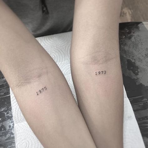 French Word Tattoos, Heavily Tattooed, Tattooed People, Puzzle Tattoos, Stunning Tattoos, Simple Arm Tattoos, Sharpie Tattoos, Drawing Styles, Cute Small Tattoos