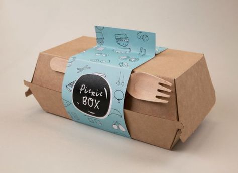 The band could be inside, but the wrapping around the box that has the lable could look like a velcro strap. Food Delivery Packaging, Salad Packaging, Sandwich Packaging, Takeaway Packaging, Subway Sandwich, Food Box Packaging, Picnic Box, Best Food Trucks, Sandwich Bar