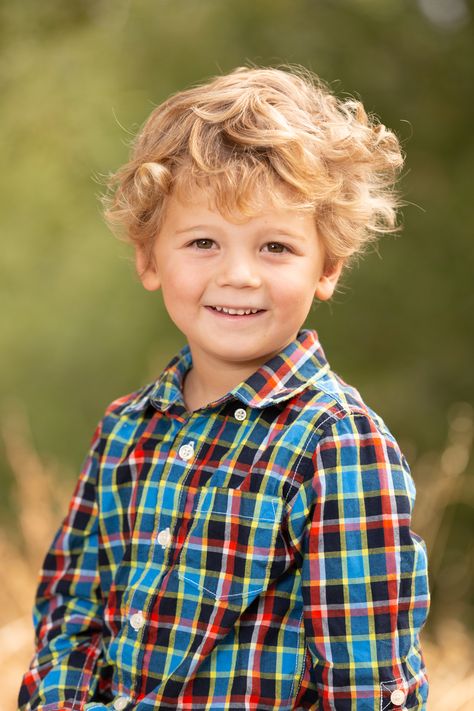 Preschool Portraits Photography, Portraits Preschool, Preschool Picture Day, Picture Day School, Preschool Photo Ideas, Preschool Portraits, Preschool Photography, Preschool Photos, School Picture Day