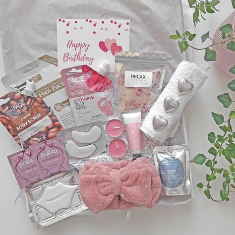 Pamper Me Time: Self-Care Spa Gift Set for Women