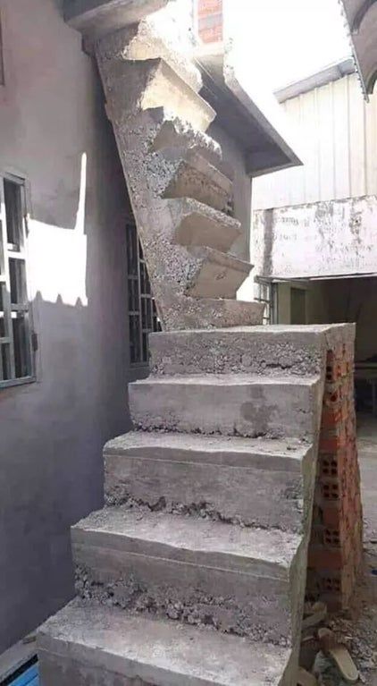 Ingenieur Humor, Building Fails, Construction Fails, Small House Front Design, Home Stairs, You Had One Job, Design Fails, Home Stairs Design, Folding Furniture