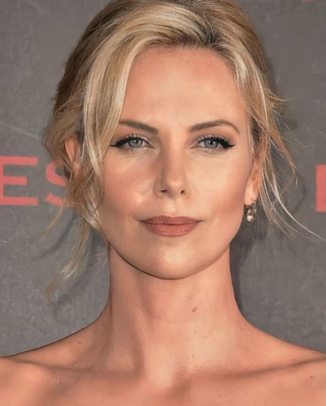 Charlize Theron on Instagram: “beautiful 😍 😍Double tap for @charlizetherxn 🥰 Follow @charlizetherxn Follow @charlizetherxn Follow @charlizetherxn Follow…”