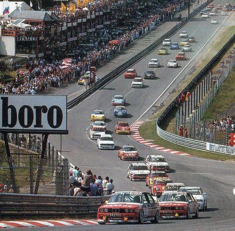 Bmw Competition, Dtm Cars, Spa Francorchamps, Classic Race Cars, Classic Racing Cars, Old Race Cars, Classic Motors, Vintage Race Car, Bmw E30