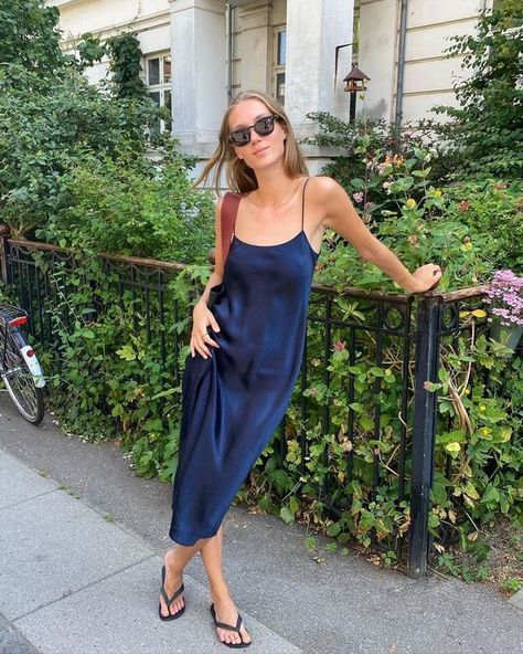 #picoftheday #potd #lookoftheday #lotd #instafashion #effortless #styleinspiration #natural Slip Dress Casual, Amalie Moosgaard, Summer Dump, Summer Cloth, Slip Dress Outfit, Summer Slip Dress, Blue Slip Dress, Europe Outfits, Summer Capsule