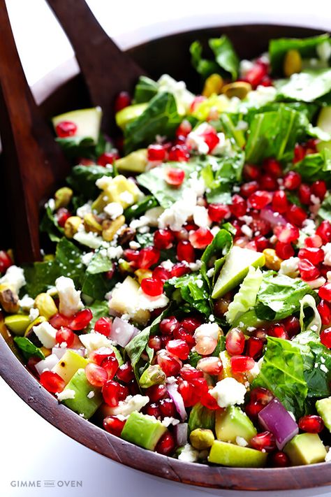 Salad With Pomegranate Seeds, Salad With Pomegranate, Avocado Salad Recipes, Pear Salad, Gimme Some Oven, Salad Salad, Dinner Side, Salad Pasta, Pomegranate Seeds