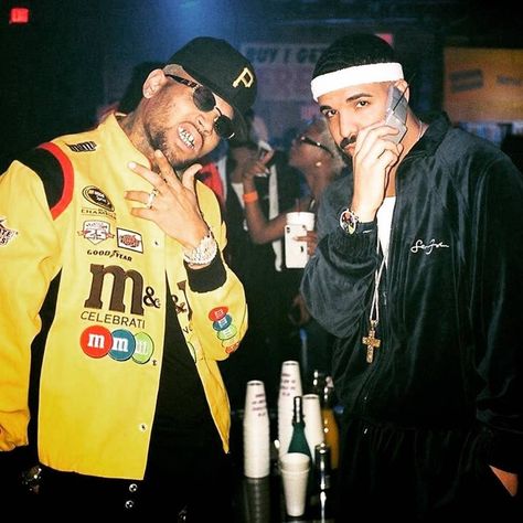 Drake's 2000s-Themed Birthday Party Will Leave You Whatever The 2000s Word For "Shook" Was Chris Brown Party, 2000s Party, 32nd Birthday, Chris Brown Pictures, Trinidad James, Ace Hood, Breezy Chris Brown, 32 Birthday, Aubrey Drake