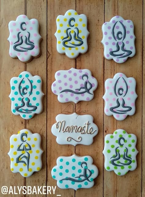 Yoga Cookies Decorated, Cookies Theme, Baked Goods, Sugar Cookies, Cookie Decorating, Biscuits, Cupcake Cakes, Sugar Cookie, Christmas Gifts