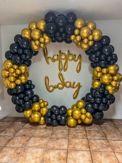 Arc Ballons Decoration, Birthday Ballon Decorations, Birthday Ballon, Denim And Pearls, Surprise Birthday Decorations, Mehendi Decor Ideas, Home Flower Decor, Balloon Template, Happy Birthday Decor