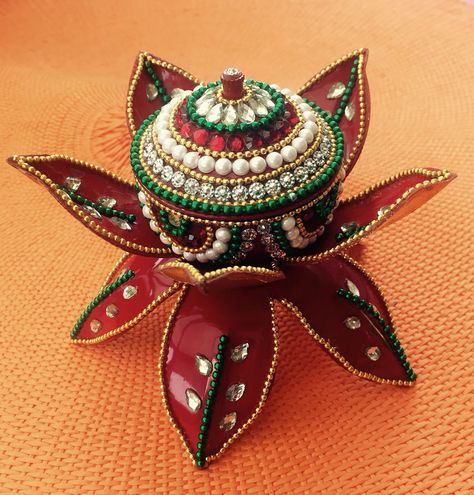 Lotus shaped Kankavati Kankavati Thali Decoration, Kalash Decoration, Diya Decoration Ideas, Thali Decoration Ideas, Diwali Diya, Personalized Wedding Decor, Kolam Designs, God Pictures, Brass Decor