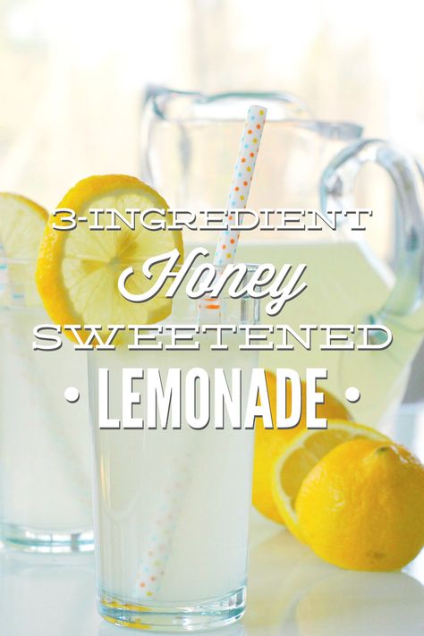 A healthy homemade honey sweetened lemonade the whole family loves! This lemonade is made with only 3 real food ingredients! Protein Granola Bars, Honey Lemonade, Healthy Beverages, Homemade Lemonade Recipes, Homemade Ketchup, Deli Style, Homemade Lemonade, Food Ingredients, Lemonade Recipes