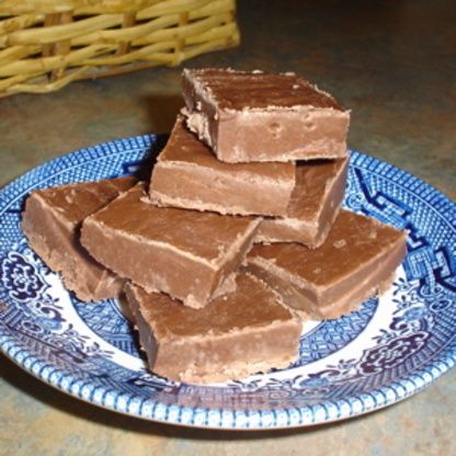 Easy Pudding Fudge Recipe - Food.com Pudding Fudge, Easy Pudding, How To Make Fudge, Fudge Flavors, Easy Puddings, Chocolate Pudding Recipes, Oh Fudge, Fudge Recipes Chocolate, Fudge Recipe