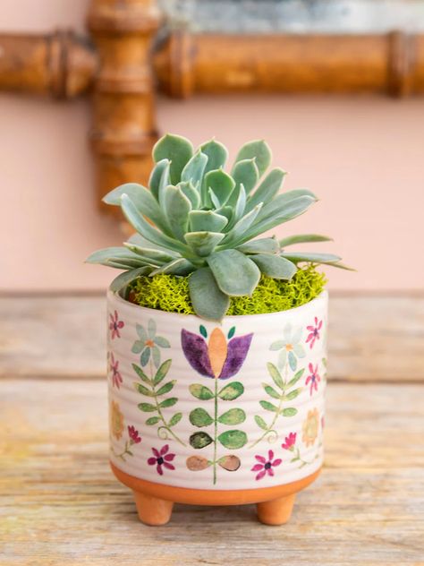 Mini Artisan Planter - Folk Flower – Natural Life Groovy Bathroom, Plant Doodles, Flower Men, Dog Foto, Succulent Planters, Planter Design, Faux Succulents, Never Underestimate, Paper Clips