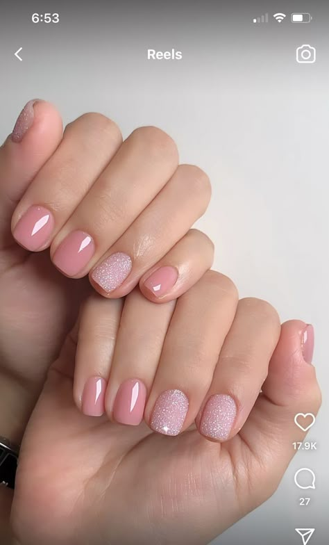 Short Gelish Nails Summer, Dip Nail Ideas Pink, Baby Pink Gel Nails Short, Rubber Gel Nails Ideas, Rubber Nails Design, Capping Gel Uñas, Gelish Inspo, Rubber Gel Nails, Gel Manicure Short Nails