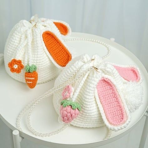 Crochet Princess, Bags Crochet, Confection Au Crochet, Bunny Bags, Crochet Daisy, Kawaii Crochet, Crochet Etsy, Crochet Girls, Fun Crochet Projects