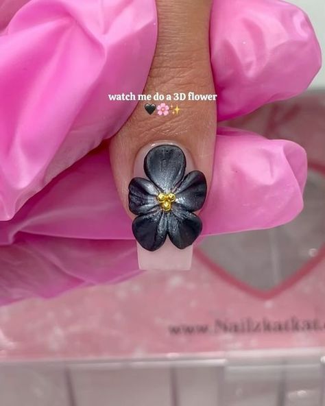 NailzKatKat on Instagram: "5 petal flower 🌸 hope this helps 💅🏻 𝑷𝒓𝒐𝒅𝒖𝒄𝒕𝒔 𝒖𝒔𝒆𝒅: black 3d carving gel 3d carving tool  neutral rubber base medium square  available at nailzkatkat.com  • • • #getnailed #beginnernailtech #nailsswag #nailed #nailgoals #nailtechlife #nailsupplies #nailtips #abstractnails #longnails #nailjunkie #nails #nailtrend #getnailed #prettynails #nails #nailart #nailporn #nailpro #instanails #nailtech #cutenails #viralnails #acrylicnails #gelextensions #gelnails #frenchnails #nudenails" Black 3d Flower Nails, Nail Shaping, 5 Petal Flower, Nail Video, Nail Tutorial Videos, 3d Flower Nails, Nail Techniques, Nail Tutorial, Gel Extensions