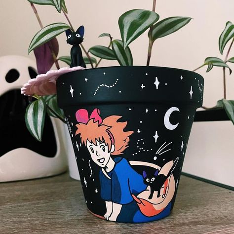 Ghibli Plant Pot, Ghibli Plant, Ghibli Painting, Pottery Plant Pots, Plant Pot Design, Ghibli Artwork, Interior Plants, Anime Crafts, Pot Designs