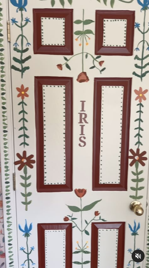 Norwegian Painted Door, Painting Ideas On Door Aesthetic, Norwegian Door Painting, Hallway With Different Color Doors, Folk Art Door Painting, Scandinavian Folk Art Door, Painting Doors Ideas, Floral Door Painting, Flowers Painted On Door