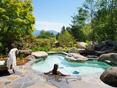 Top Resorts in Alaska and The Pacific Northwest: Readers' Choice Awards 2017 Skamania Lodge, Outdoor Spas Hot Tubs, Gifford Pinchot National Forest, Hotel Inn, Destin Hotels, Columbia River Gorge, Hotel Reservations, Hot Tub Outdoor, Columbia River