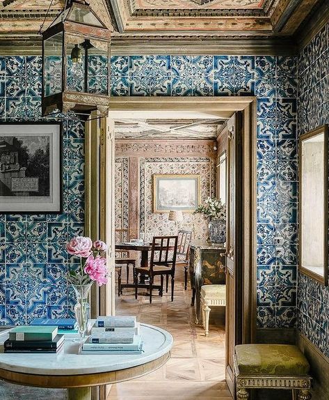 Camilla Guinness on Instagram: “Studio Peregalli copy Portuguese tiles #studioperagalli #blueandwhitetiledwall #spiritofmongiardino” Studio Peregalli, Old World Interiors, Hand Painted Tile, Timeless Interior, Portuguese Tile, Italian Interior, Timeless Interiors, Portuguese Tiles, Hello Lovely