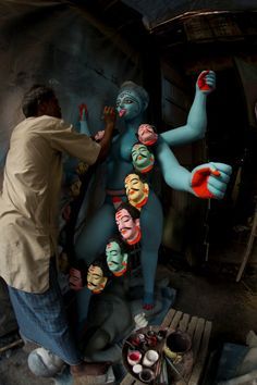 Kumartuli Durga Photography, Kali Puja Drawing, Kumartuli Photography, Maa Kali Murti, Maha Gauri, Kali Pujo, Durga Puja Kolkata, Ma Kali, Maa Kali Images