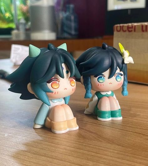 Venti And Xiao, Xiao And Venti, Tanah Liat, Bead Charms Diy, Clay Figurine, Ceramics Pottery Art, Diy Crafts To Do, Ceramics Projects, Clay Art Projects