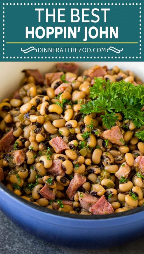 Hoppin John Recipe, Black Eyed Peas Recipe, Hoppin John, Classic Southern Recipes, Yummy Veggies, Savory Sides, Cooking Onions, Peas Recipe, Southern Dishes