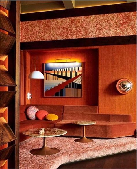 Luxury Room Divider, White Oak Dining Table, 70s Interior, Phillip Jeffries, Joe Colombo, Vintage Wall Lights, Casa Vintage, Verner Panton, Design Del Prodotto