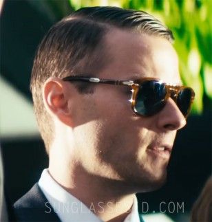 Persol 714 Steve Mcqueen, Celebrity Sunglasses, Mens Glasses Frames, Steve Mcqueen, Mens Glasses, Mirrored Sunglasses Men, Square Sunglasses Men, The Movie, Mirrored Sunglasses