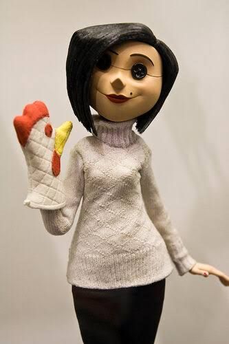 Halloween Costumes Coraline, Coraline Diy, The Beldam, Other Mother Coraline, Coraline Birthday, Mothers Makeup, Coraline Costume, Easy Couples Costumes, Laika Studios