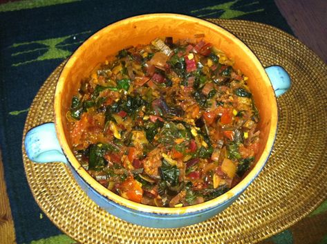 Swiss Chard Indian Recipe, Swiss Chard Recipe, Curry Recipes Vegetarian, Swiss Chard Recipes, Chard Recipes, Csa Recipes, Vegetarian Curry, Swiss Chard, Spice Recipes