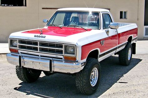 1989 Dodge Ram W250 4x4 1989 Dodge Ram, 1985 Dodge Ram Truck, Dodge Pickup Trucks, Single Cab Trucks, Old Dodge Trucks, Dodge Pickup, Vintage Pickup Trucks, Dodge Cummins, Dodge Power Wagon