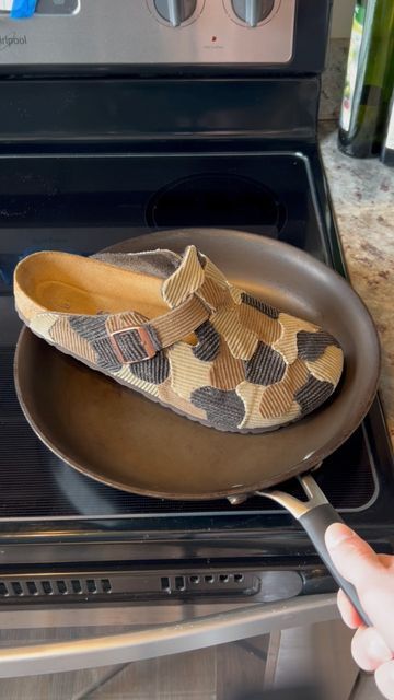 Gil on Instagram: "Ahhhhh just in time for lunch . @birkenstock @birkenstockusa @birkenstock1774 . . Corduroy camo made from upcycled pants . #corduroy #camo #birkenstock #birkenstockboston #upcycle #upcycling #upcycledclothing #vintage #vintagestyle #food #lunch #whatsgilchefin" Camo Birkenstock, Upcycled Pants, Pants Corduroy, Food Lunch, Birkenstock Boston, Upcycle Clothes, Just In Time, In Time, Birkenstock