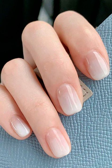 click image Simple Prom Nails, Wedding Day Nails, Short Fake Nails, Casual Nails, Bride Nails, Designs Nail, Trendy Nail Art, Cat Kuku, Nail Nail