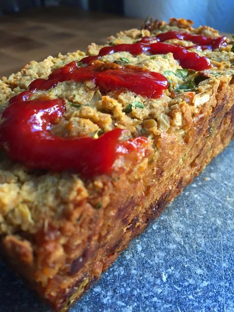 Chickpea Loaf, Chickpea Pizza, Recipes Beans, Vegan Loaf, Easy Cornbread, Healthy Meatloaf, Vegan Meatloaf, Vegan Entrees, Recipes Meat