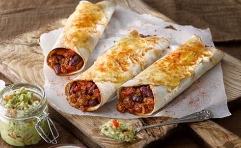 Beef Burrito Recipe - Spicy Mince Beef Burrito with Chilli - Bord Bia Burrito Recipe Beef, Beef Burrito Recipe, Beef Tagine, Beef Burritos, Beef Burrito, Easy Bbq Recipes, Minced Meat Recipe, Burrito Recipe, Recipe Beef