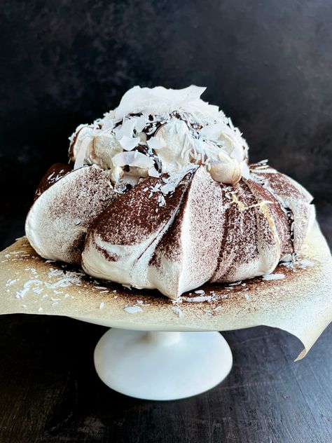 Chocolate Swirl Lamington Pavlova | Donna Hay Chocolate Pavlova, Donna Hay Recipes, Pavlova Dessert, Raspberry Jam Recipe, Pavlova Recipe, Donna Hay, Chocolate Swirl, Quick And Easy Dinner, Baking Mixes