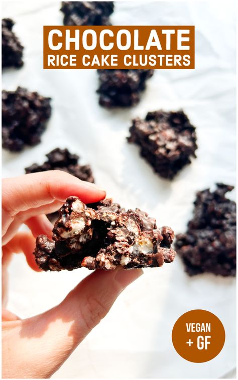 Chocolate Rice Cake Clusters Chocolate Rice Cake Bites, Rice Cakes Chocolate, Rice Cake Chocolate, Chocolate Rice Cakes Toppings Healthy, Rice Cake Healthy Snacks, Chocolate Rice Crispy Cakes, Chocolate Rice Cakes, Puffed Rice, Healthy Vegan Desserts