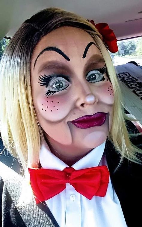 Ventriloquist Makeup, Halloween Beauty Makeup, Dummy Doll, Ventriloquist Dummy, Makeup Effects, Cute Halloween Makeup, Doll Halloween Costume, Halloween Beauty, Mehron Makeup