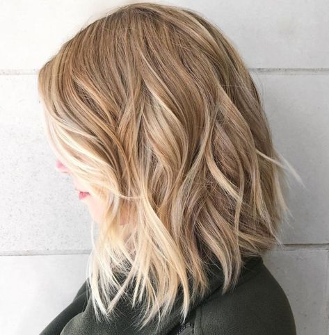 Beachy Shoulder Length Lob Shoulder Length Lob, Long Shag, Thick Wavy Hair, Bob Hairstyles For Thick, Medium Layered Hair, Shoulder Hair, Lob Hairstyle, Lob Haircut, Haircut For Thick Hair