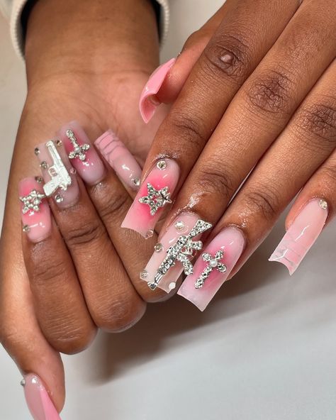 guns, crosses, stars give me it all and then some😩💗 Nail Designs Cross, Military Nails, Cross Nail Designs, Junk Nails, Cross Nails, Water Nails, Long Acrylic Nails Coffin, Long Acrylic, Acrylic Nails Coffin