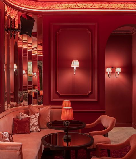 Red Interior Design, Speakeasy Decor, Victoria House, Red Rooms, Dark Interiors, Cinema Room, Restaurant Interior Design, Red Interiors, Hotel Lobby