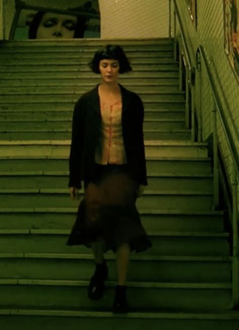 Amélie Poulain Aesthetic, Future Outfit, Ageless Style, Jane Eyre, Httyd, Edgy Outfits, Tim Burton, Amelie, Aesthetic Outfits