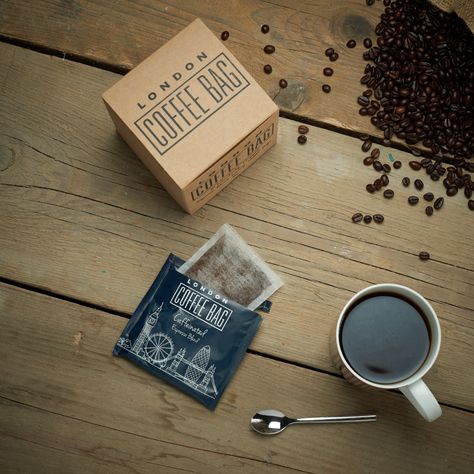 Coffee Bag Ideas, Cold Brew Packaging, Coffee Sachet, Sustainable Packing, Coffee Sachets, London Coffee, Coffee Advertising, Coffee Product, Coffee Tips