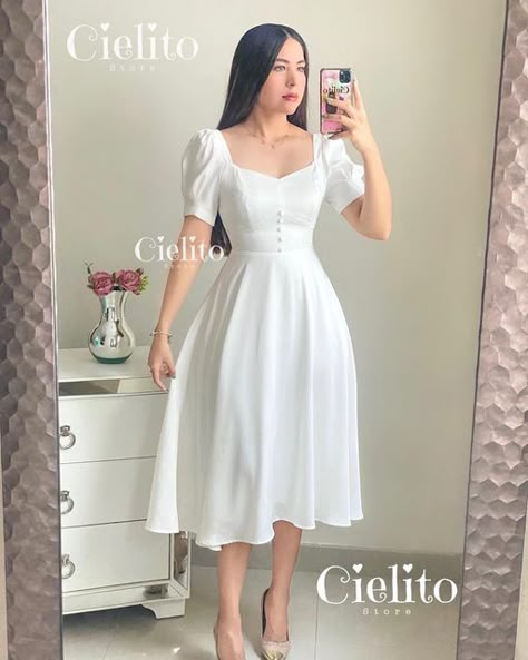 Classy Dress Outfits Plus Size, White Outfit Photoshoot, Simple Chiffon Dress, Crochet A Crop Top, White Dress Floral, Dress For School, Quick Easy Crochet, Simple Frock Design, Simple Frocks