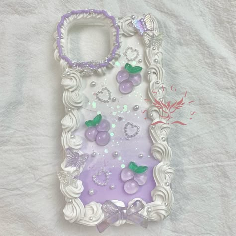 Features ❀ This is a 100% handmade and premium decoden phone case for all brand ❀A simple snap-on Design handmade phone case provides ideal protection for your device while allowing easy access to all buttons, sensors, and connections. ❀Your device is protected from scratches and bumps with this handmade phone case. ❀ Please keep in mind that all of our items are handcrafted, so some variations are to be expected on the Personalized Phone Case. Not for perfectionists. ❀ Please keep away from chi Whipped Phone Case, Decoden Phone Case Purple, Purple Phone Case, Diy Gifts To Sell, Decoden Case, Stationery Obsession, Girly Iphone Case, Diy Hair Accessories Ribbon, Decoden Phone Case