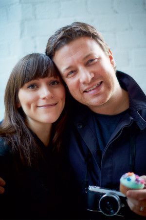 How To Make Cool Cupcakes by Jamie Oliver's Protégé, Jemma Wilson Cupcake Jemma, Cool Cupcakes, Cake Book, Raspberry Ripple, Jamie Oliver Recipes, Cupcake Bakery, Butter Popcorn, Family Cookbook, Fun Cupcakes