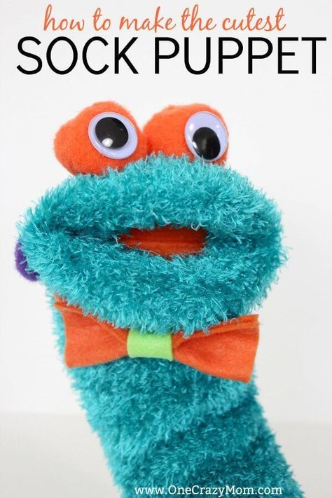 Learn how to make a hand puppet! It's very simple to make this diy sock puppet. Kids will love this easy diy hand puppet. Once you know how to make a sock puppet, it's so much fun! Make different puppets and have a puppet show! #sockpuppet #kidscraft #onecrazymom #kidcraft #puppet Diy Sock Puppets, Diy Paper Art, Puppet Ideas, Sock Puppet, Diy Monsters, Puppets For Kids, Puppets Diy, Diy Blanket Ladder, Sock Puppets